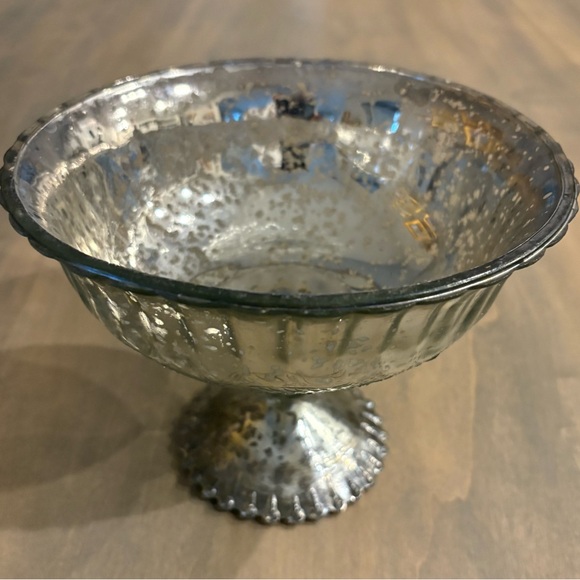 Silver Mercury Glass Pedestal Bowl - Picture 2 of 11